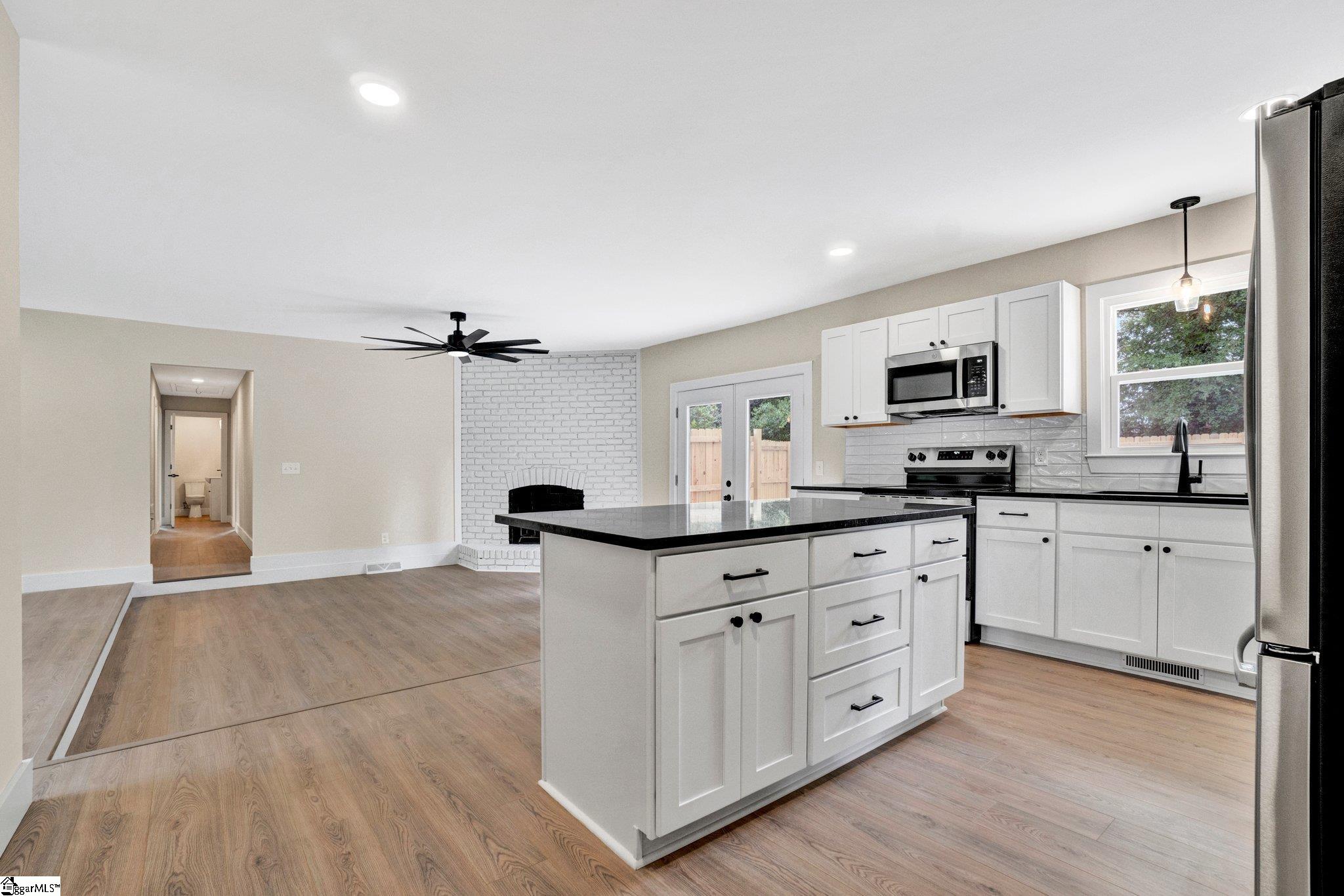 200 Ladbroke Road Greenville, SC 29615 - Photo 13 of 33 Gallery Image 13