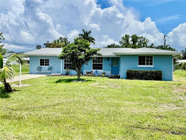 $250,000 | 700 Dolphin Parkway, Punta Gorda, FL 33950