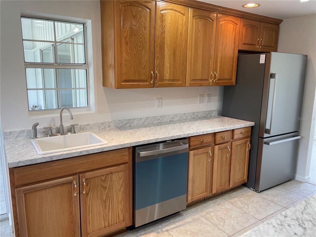 700 Dolphin Parkway Punta Gorda, FL 33950 - Photo 12 of 45