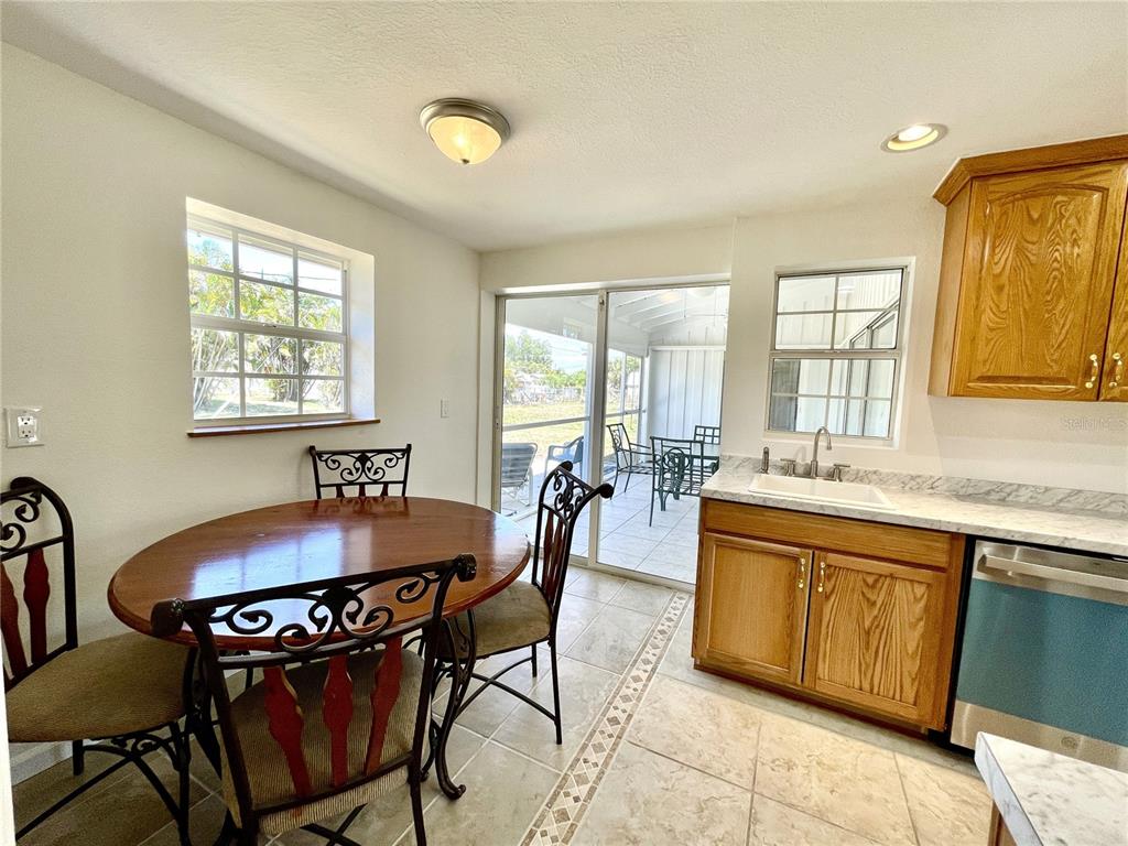 700 Dolphin Parkway Punta Gorda, FL 33950 - Photo 13 of 45