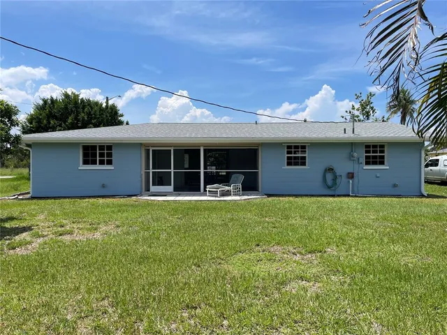 $250,000 | 700 Dolphin Parkway, Punta Gorda, FL 33950