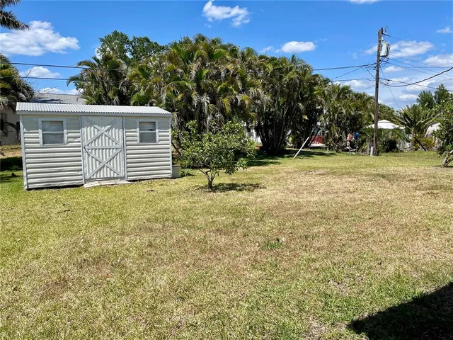 $250,000 | 700 Dolphin Parkway, Punta Gorda, FL 33950