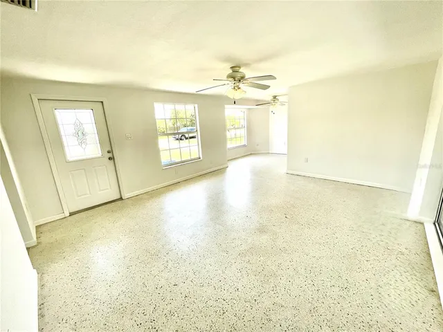 $250,000 | 700 Dolphin Parkway, Punta Gorda, FL 33950