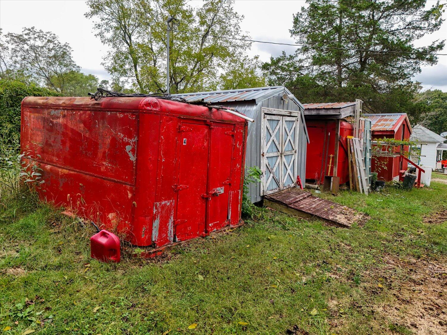 6481 Roanoke Road Fincastle, VA 24090 - Photo 22 of 47