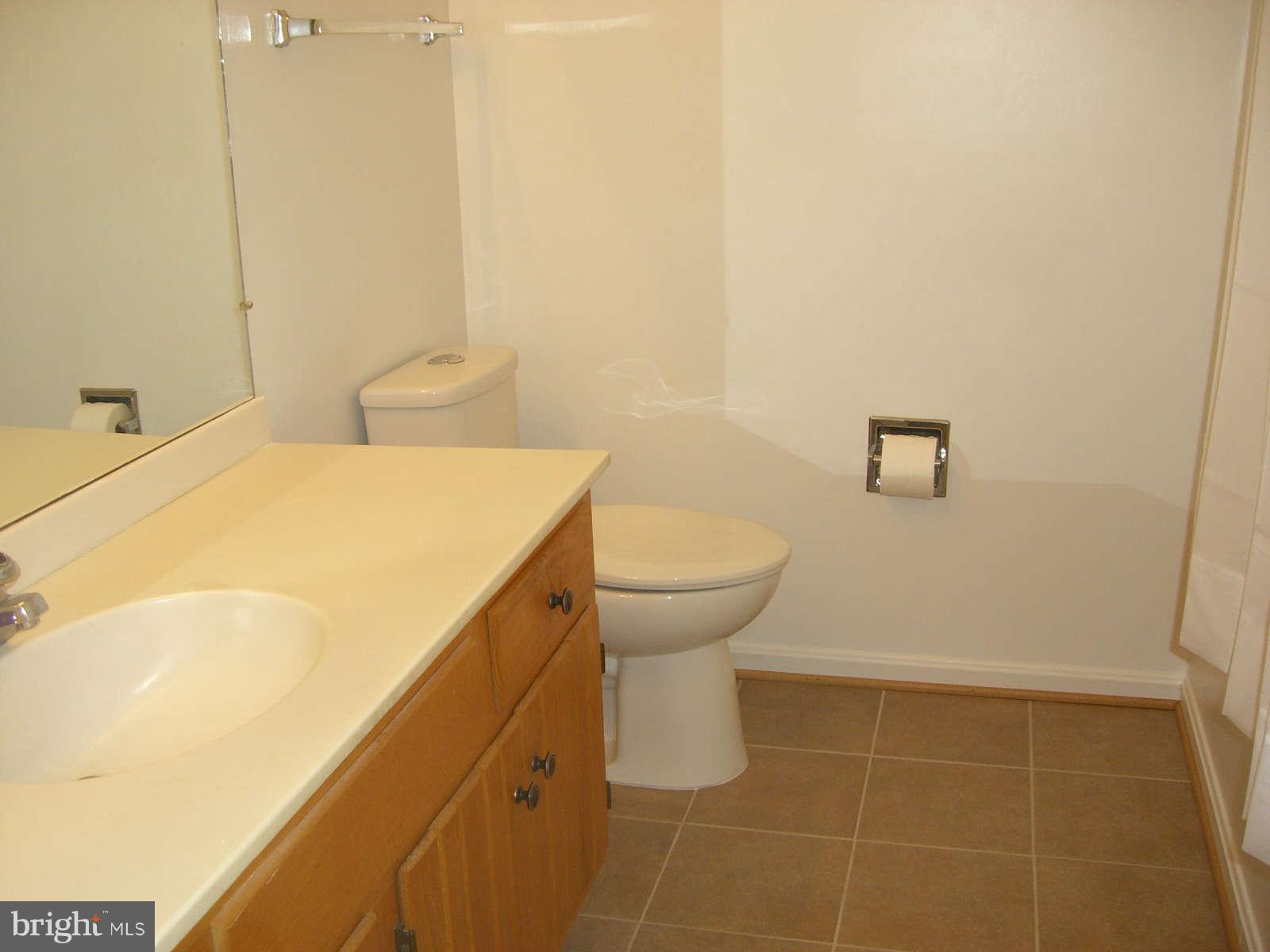 10256 Greystone Road Manassas, VA 20111 - Photo 12 of 23 Bath