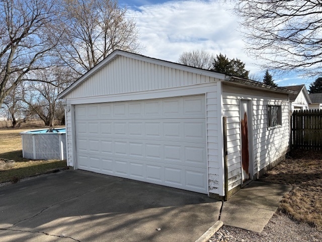 245 South 6th Street Sheldon, IL 60966 - Photo 3 of 16 Gallery Image 3