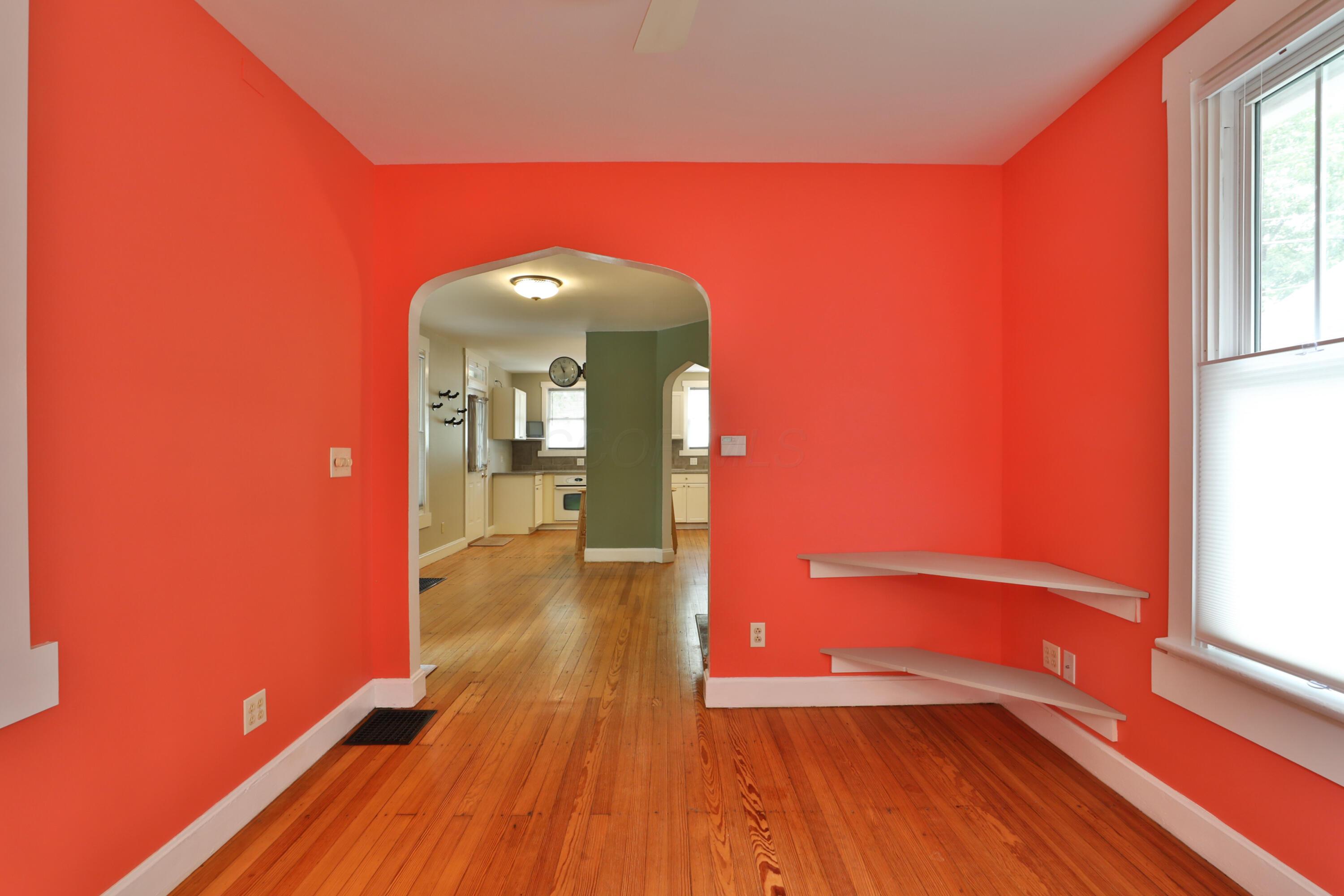588 Midgard Road Columbus, OH 43202 - Photo 16 of 40 588-MidgardRd-13