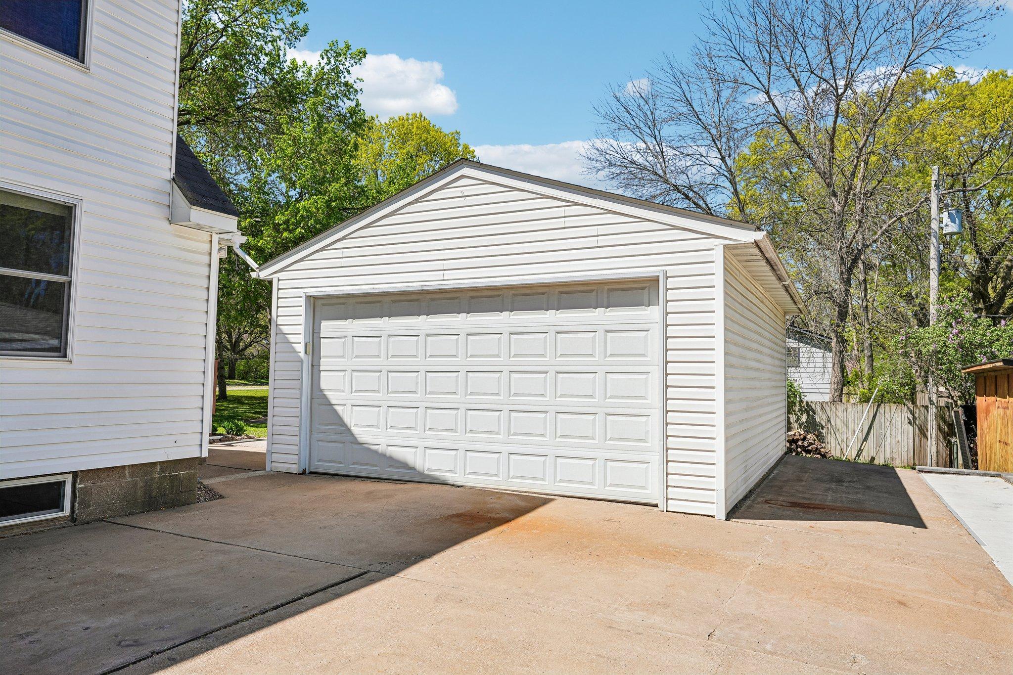 7710 Groveland Road Mounds View, MN 55112 - Photo 39 of 64 Gallery Image 39