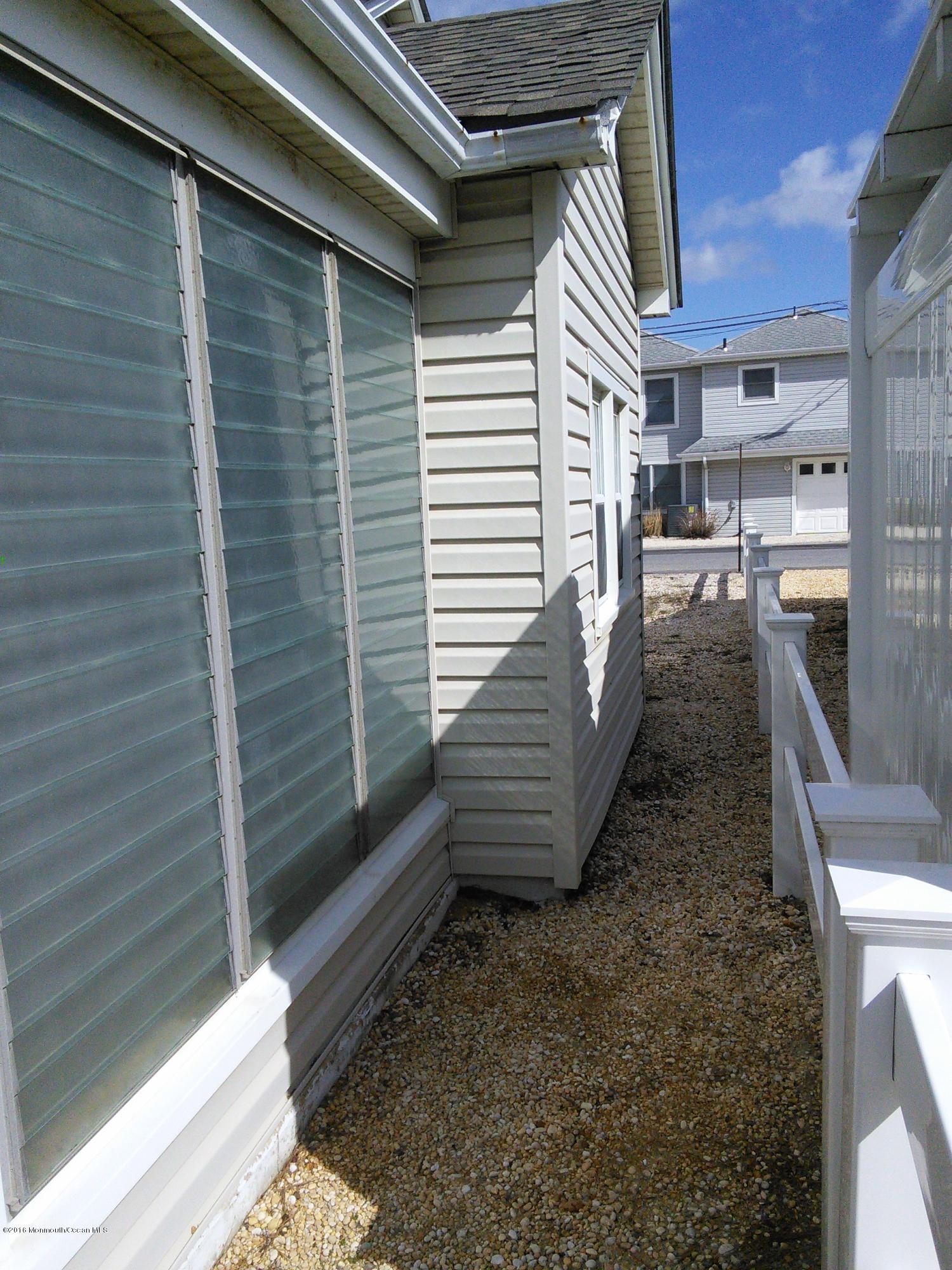 65 Boatmans Road Lavallette, NJ 08735 - Photo 10 of 19 65 Boatmans (10)