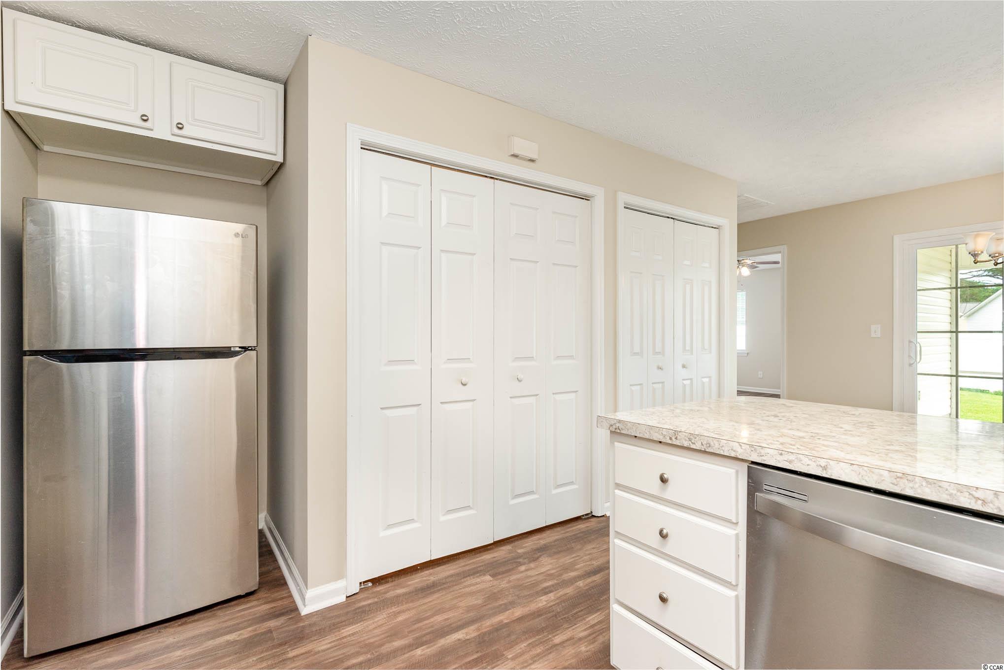 8011 Tag Court Murrells Inlet, SC 29576 - Photo 8 of 27 Gallery Image 8