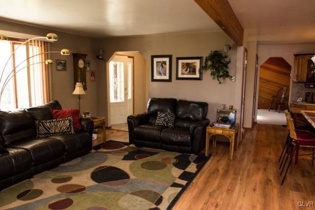 584 Long Lane Road Walnutport, PA 18088 - Photo 5 of 26 Gallery Image 5