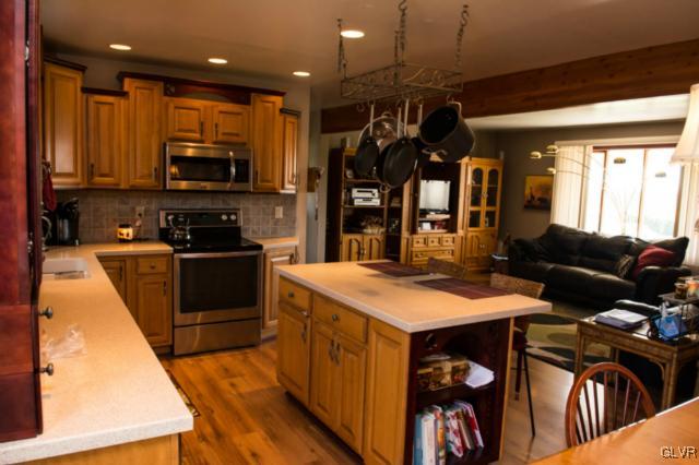 584 Long Lane Road Walnutport, PA 18088 - Photo 9 of 26 Gallery Image 9
