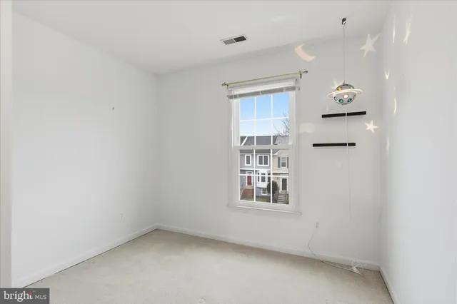 $600,000 | 5820 Watermark Circle, Centreville, VA 20120