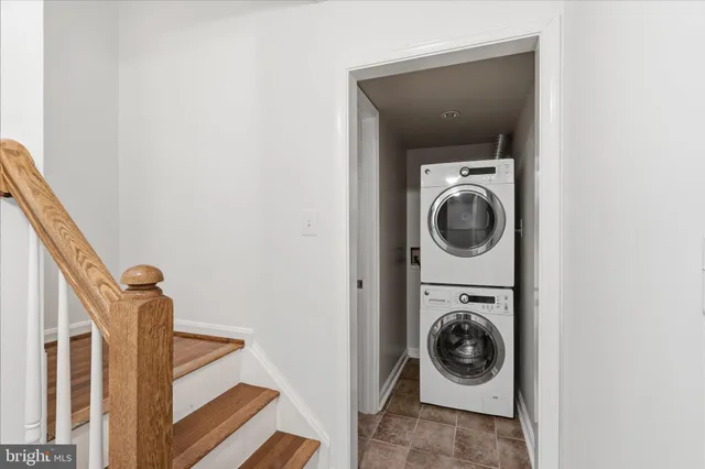 $600,000 | 5820 Watermark Circle, Centreville, VA 20120