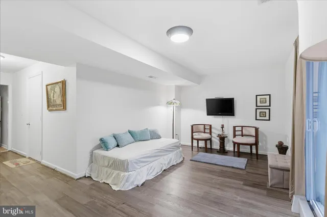 $600,000 | 5820 Watermark Circle, Centreville, VA 20120