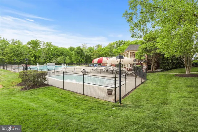 $600,000 | 5820 Watermark Circle, Centreville, VA 20120