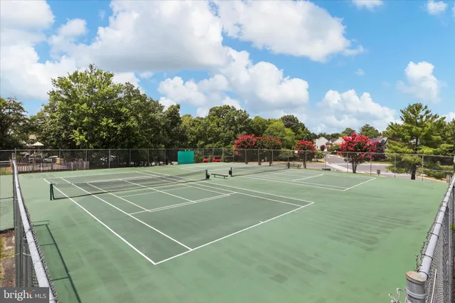 $600,000 | 5820 Watermark Circle, Centreville, VA 20120