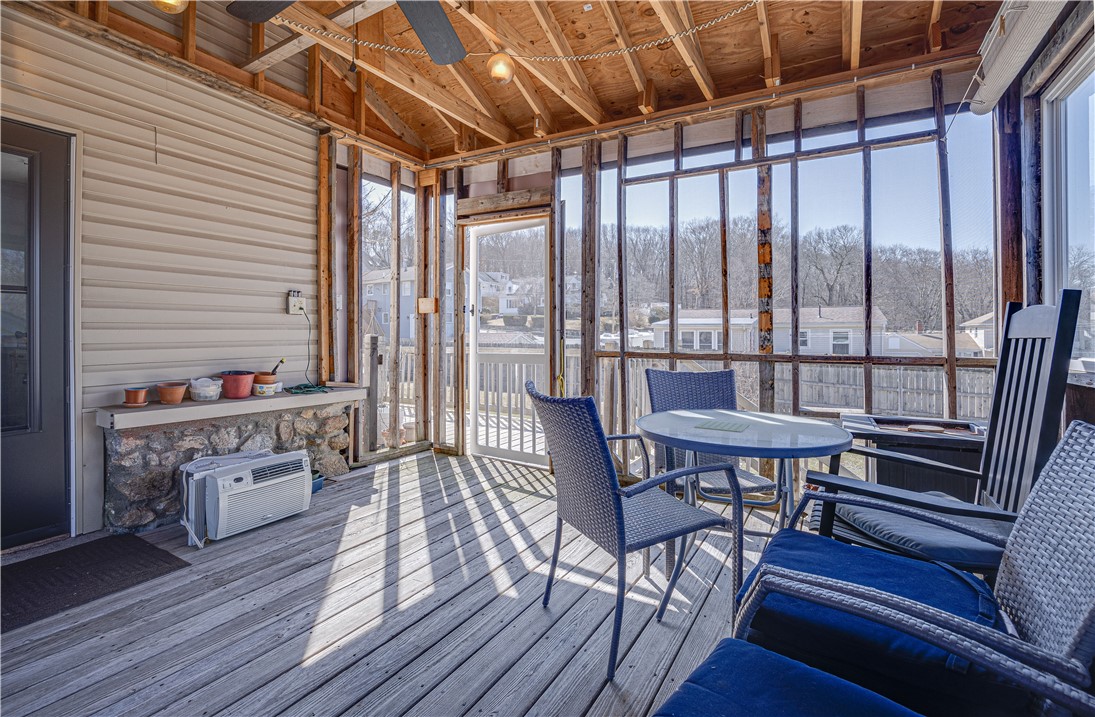 173 Oregon Avenue Woonsocket, RI 02895 - Photo 8 of 27