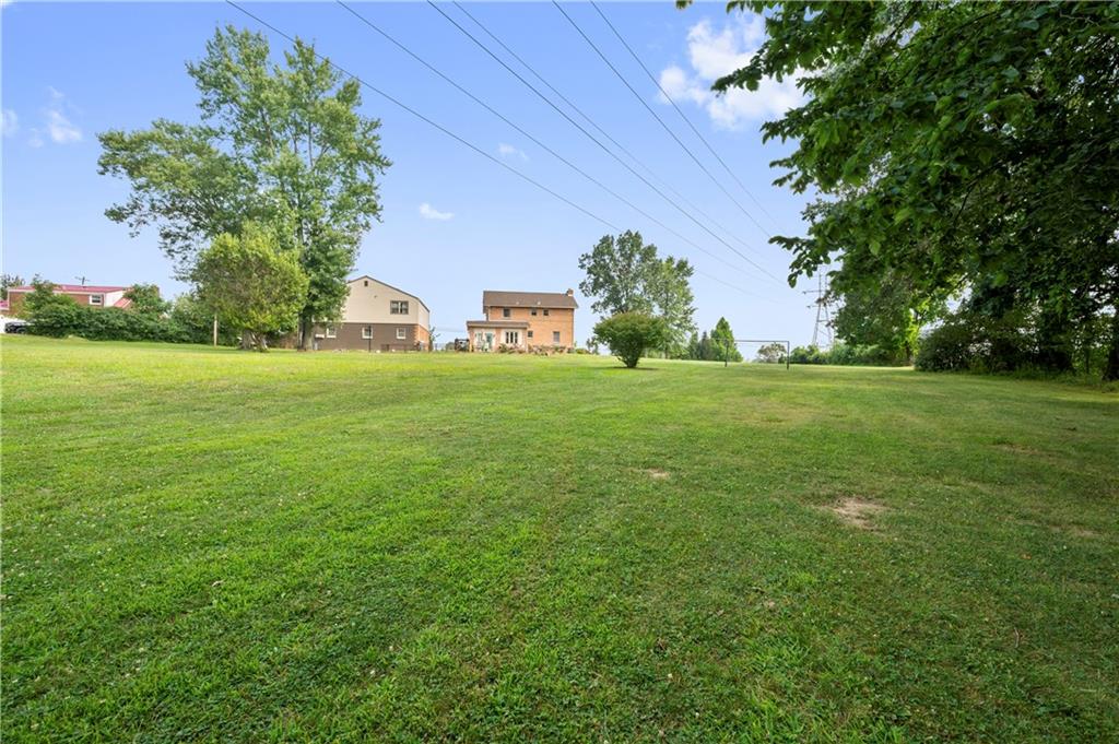 1217 Old Leechburg Road Pittsburgh, PA 15239 - Photo 29 of 30