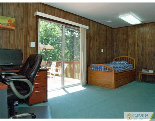1 Meredith Road Edison, NJ 08817 - Photo 8 of 19