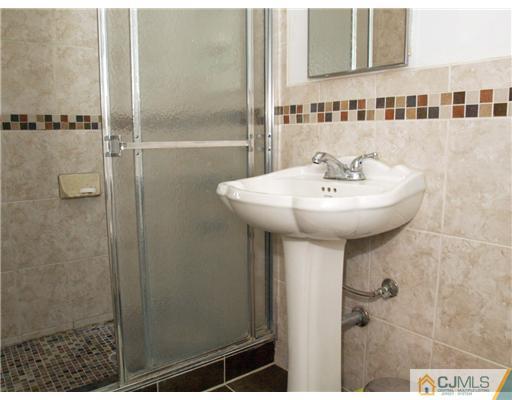 1 Meredith Road Edison, NJ 08817 - Photo 10 of 19