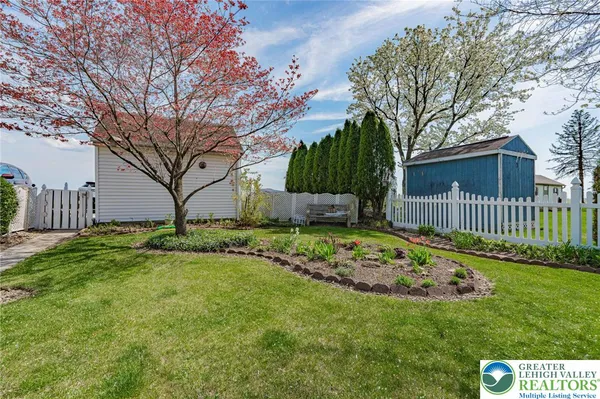 $275,000 | 4250 Main Street, Whitehall, PA 18052