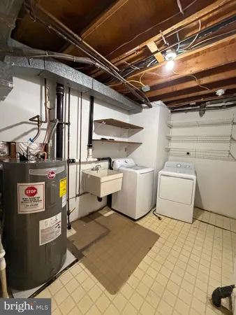 $3,500 | 2998 Covington Street, Fairfax, VA 22031