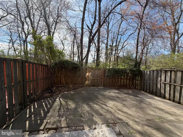$3,500 | 2998 Covington Street, Fairfax, VA 22031