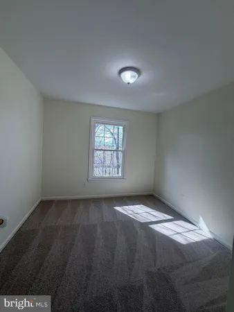 $3,500 | 2998 Covington Street, Fairfax, VA 22031