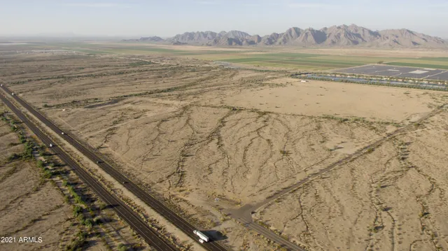 $975,000 | 85 South -- Gila Bend, Unit B, Buckeye, AZ 85326