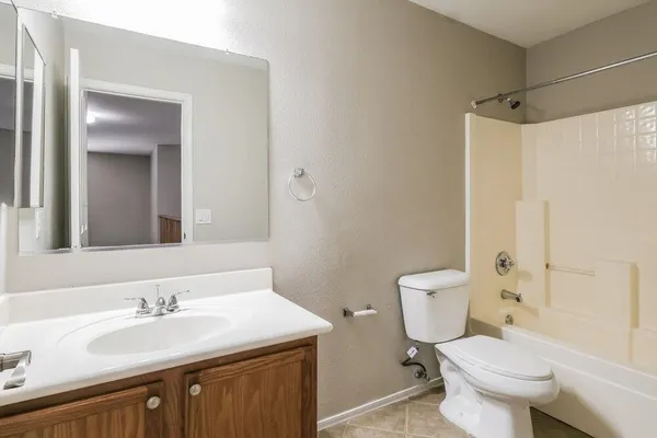 $1,995 | 8183 West Carol Avenue, Peoria, AZ 85345