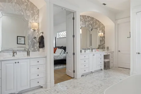 $5,995,000 | 16400 Hamilton Pool Road, Austin, TX 78738