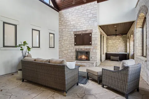$5,995,000 | 16400 Hamilton Pool Road, Austin, TX 78738
