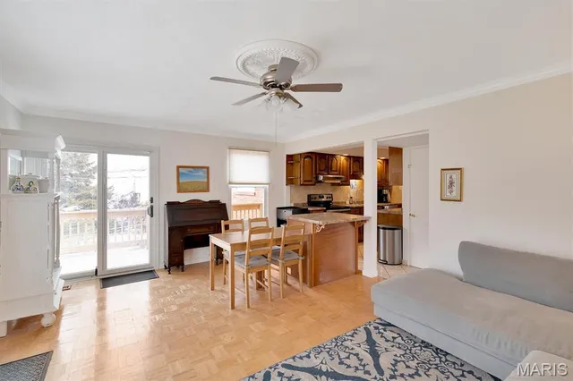 $325,000 | 10808 Clearwater Drive, St. Louis, MO 63123