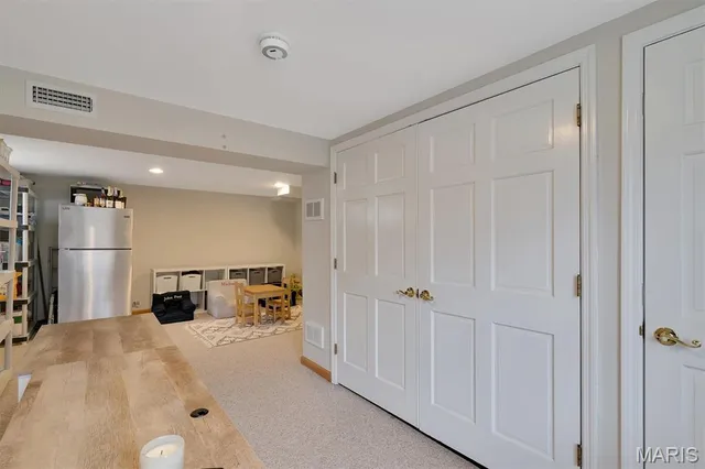 $325,000 | 10808 Clearwater Drive, St. Louis, MO 63123