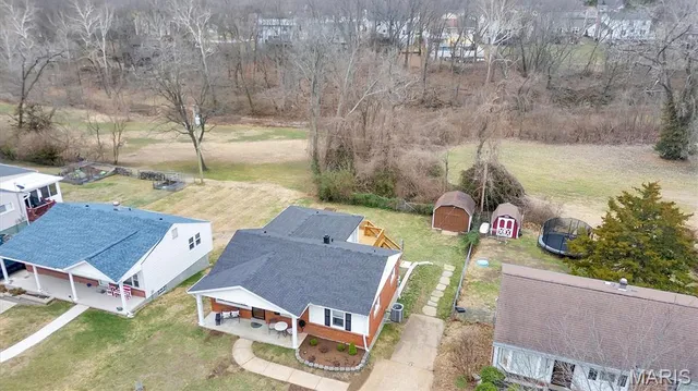 $325,000 | 10808 Clearwater Drive, St. Louis, MO 63123