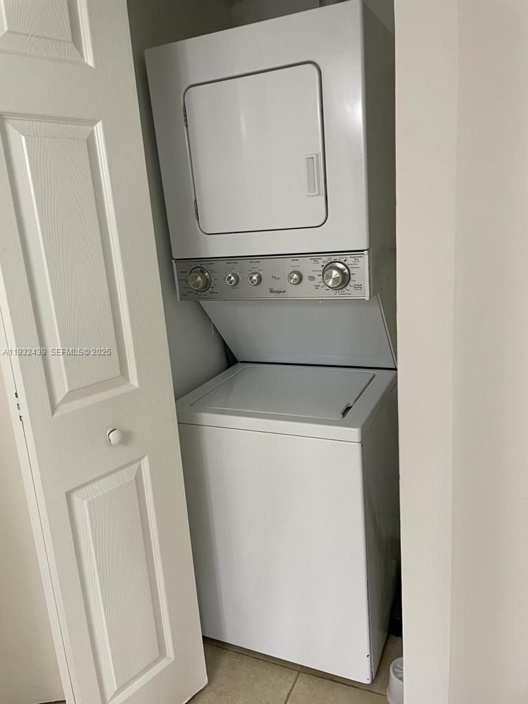 8205 Southwest 152nd Avenue, Unit F202 Miami, FL 33193 - Photo 12 of 14