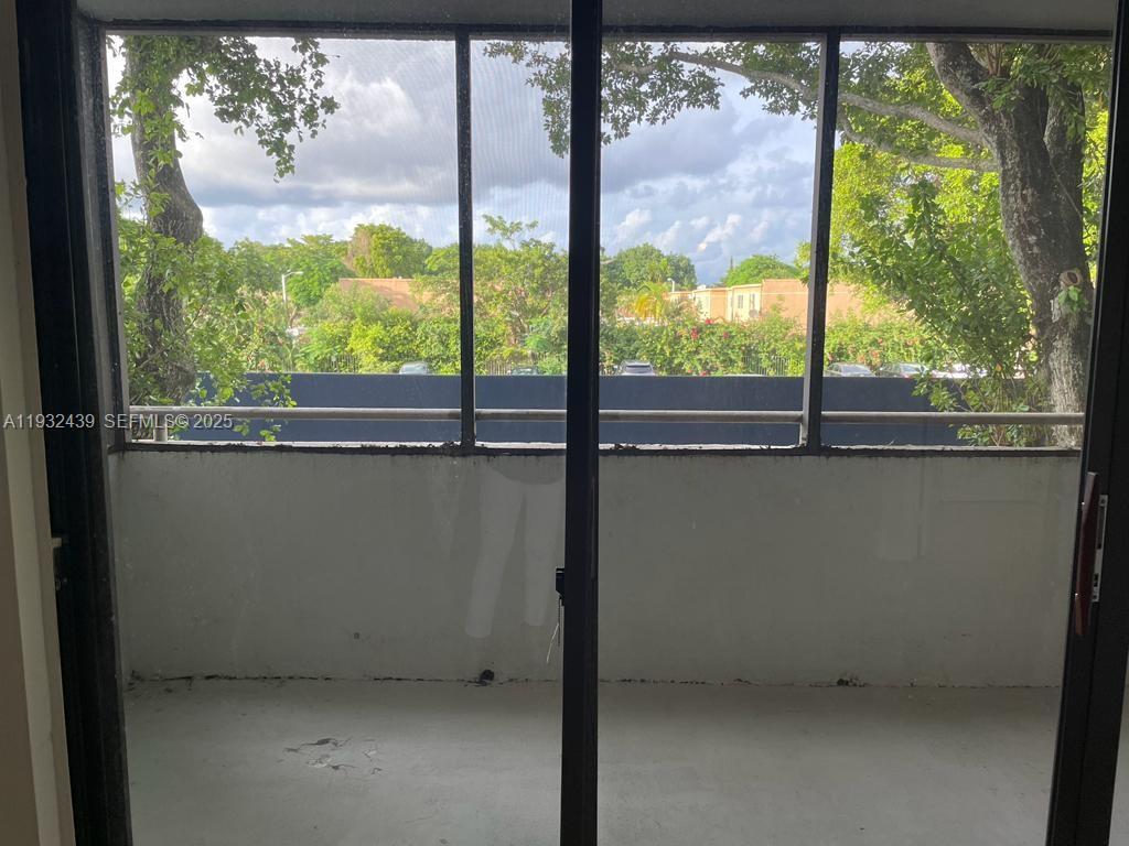 8205 Southwest 152nd Avenue, Unit F202 Miami, FL 33193 - Photo 13 of 14
