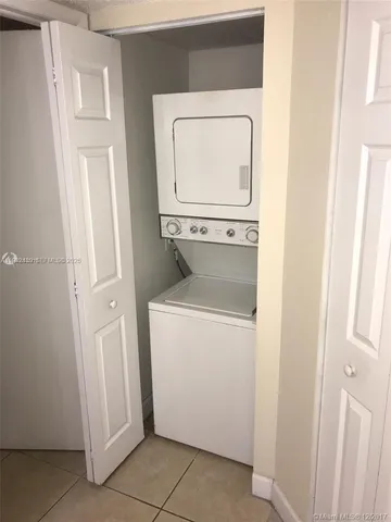 $2,200 | 8205 Southwest 152nd Avenue, Unit F202, Miami, FL 33193