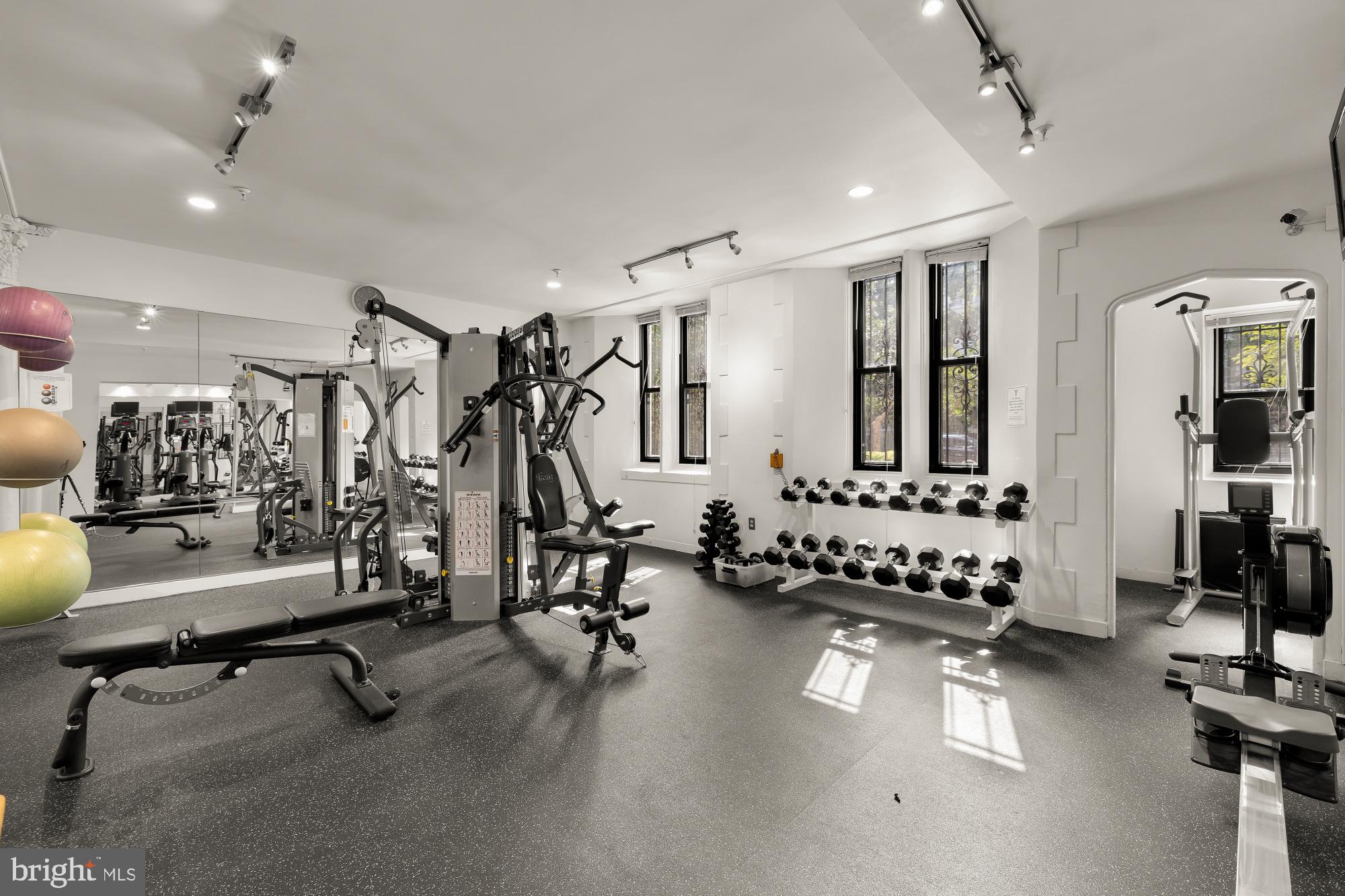 1701 16th Street Northwest, Unit 734 Washington, DC 20009 - Photo 23 of 30 a view of a room with gym equipment