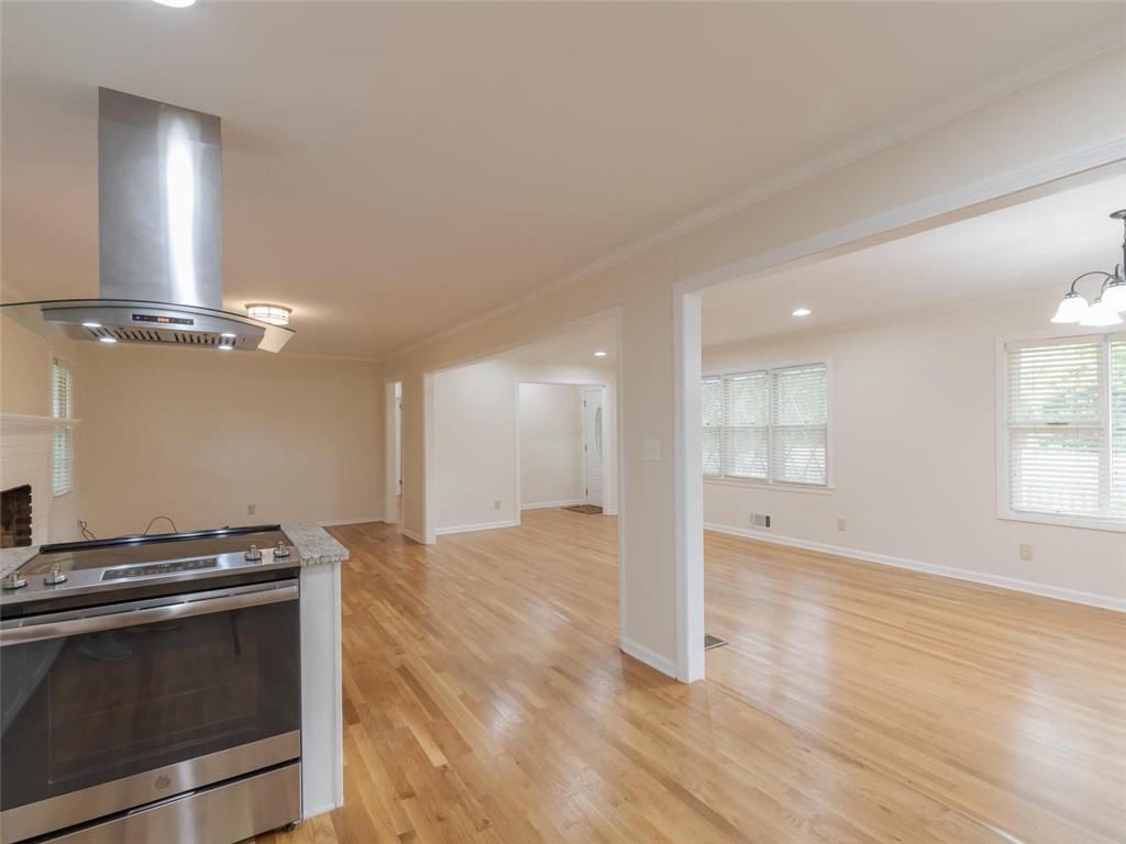 1110 Grimes Bridge Road Roswell, GA 30075 - Photo 13 of 31