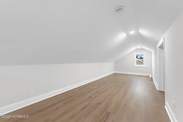 $2,600 | 260 Main Street, Unit 2, Matawan, NJ 07747