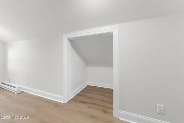 $2,600 | 260 Main Street, Unit 2, Matawan, NJ 07747