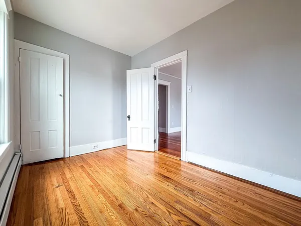 $2,000 | 18 Ellsworth Street, Unit 3, Worcester, MA 01610