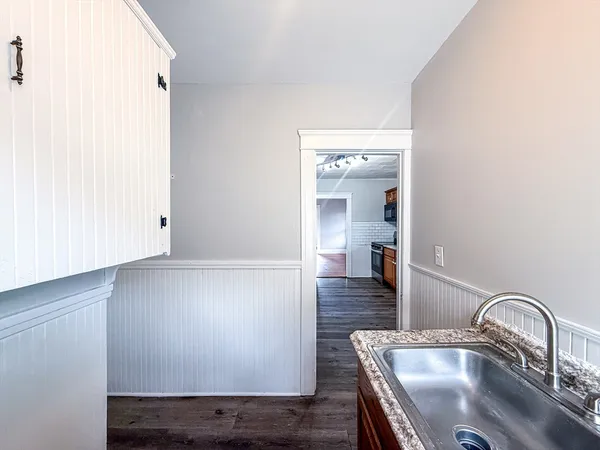 $2,000 | 18 Ellsworth Street, Unit 3, Worcester, MA 01610