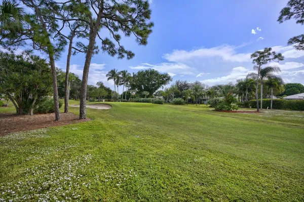 $2,000 | 18081 Southeast Country Club Drive, Unit 265, Tequesta, FL 33469