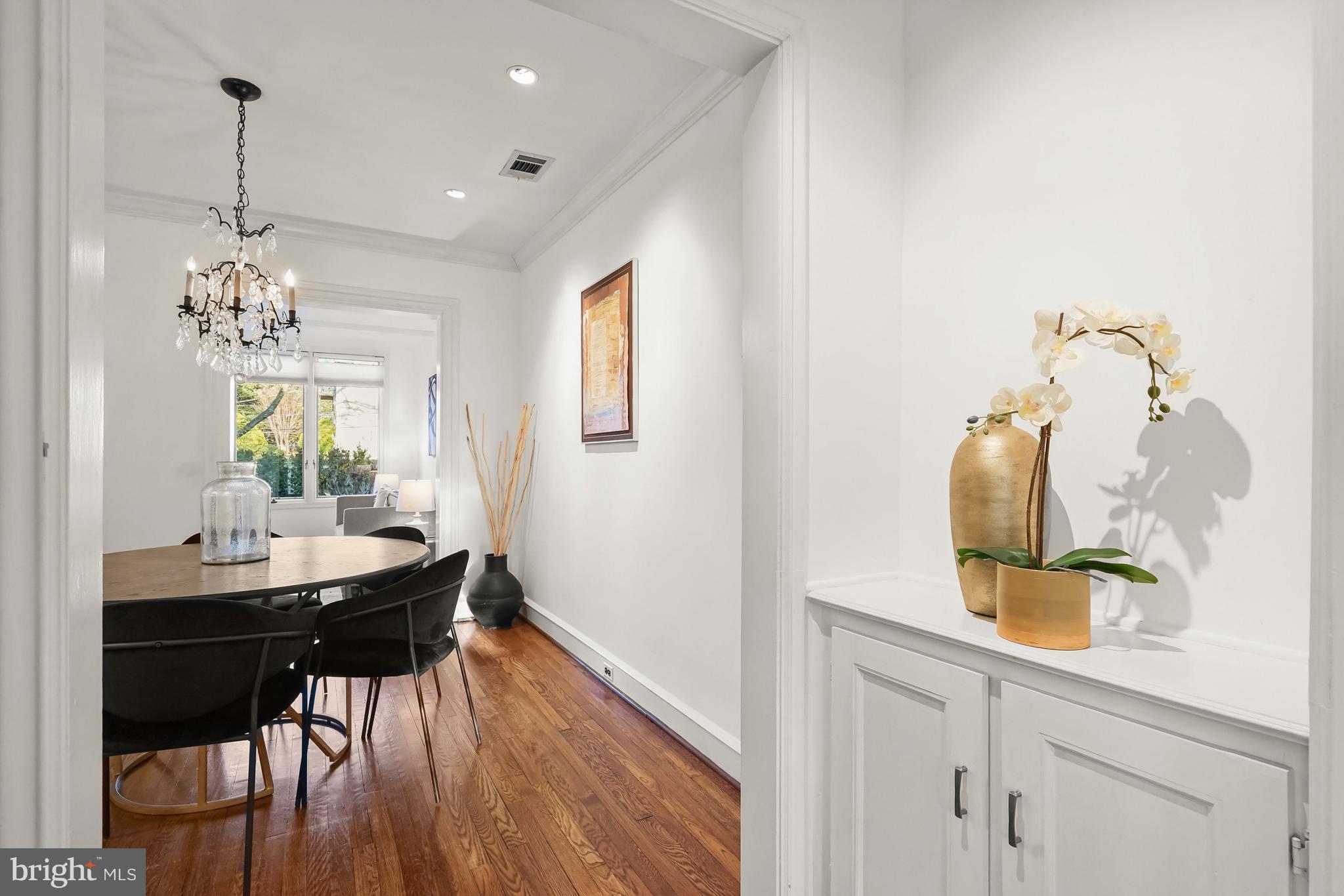 1807 37th Street Northwest Washington, DC 20007 - Photo 6 of 26