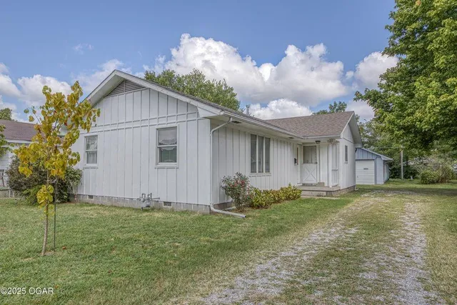 $149,000 | 1124 West 2nd Street, Pittsburg, KS 66762