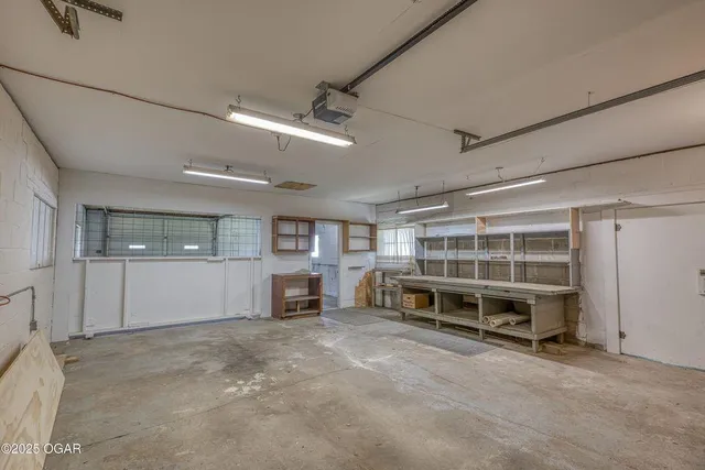 $149,000 | 1124 West 2nd Street, Pittsburg, KS 66762