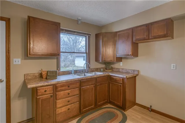 $149,000 | 1124 West 2nd Street, Pittsburg, KS 66762